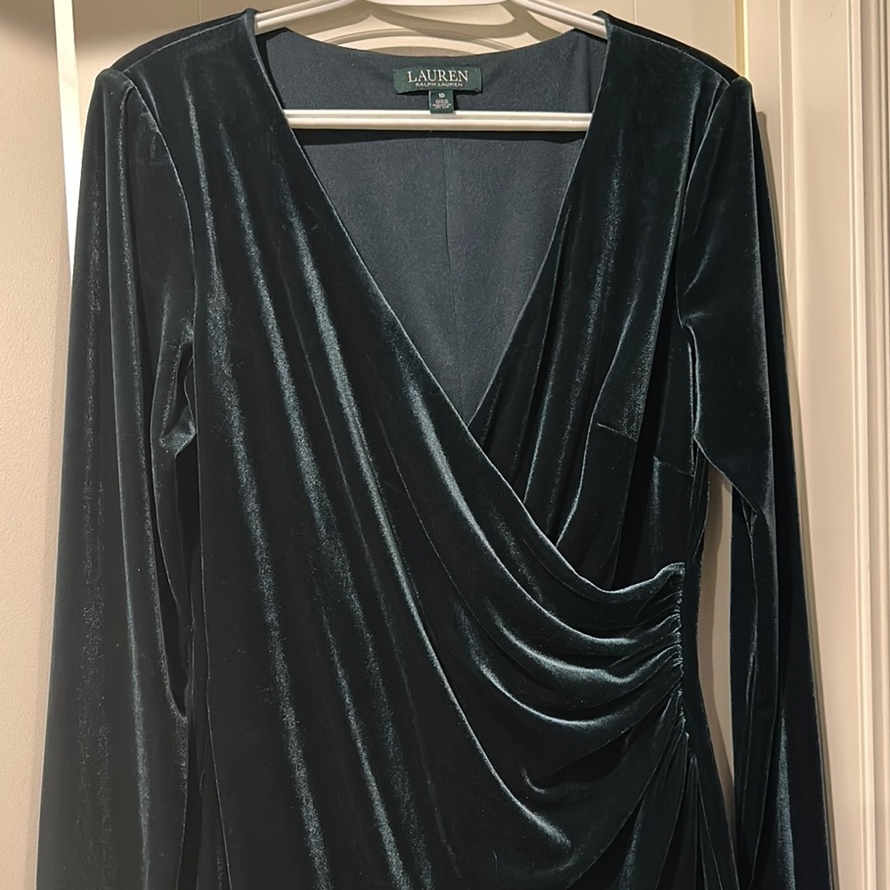 Ralph Lauren Green Velvet Dress with Plunge Neckline - Picture 3 of 3